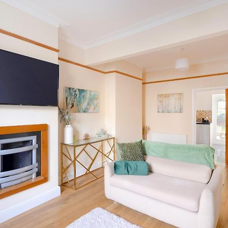 Stylish House In Wimbledon Villa London Ngoại thất bức ảnh