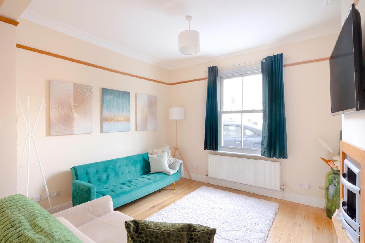 Stylish House In Wimbledon Villa London Ngoại thất bức ảnh
