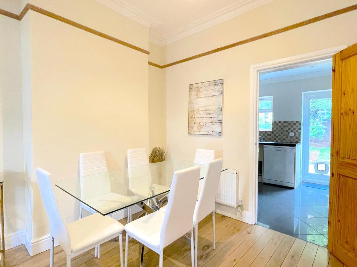 Stylish House In Wimbledon Villa London Ngoại thất bức ảnh